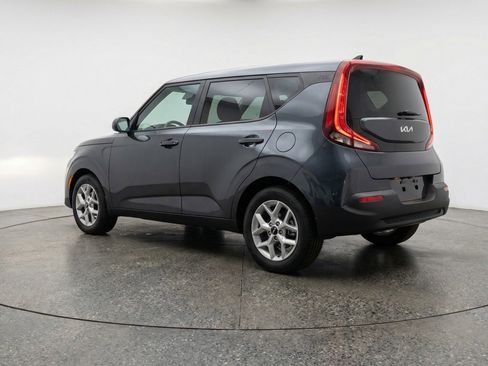 Used 2025 Kia Soul LX w/ LX Technology Package image 6