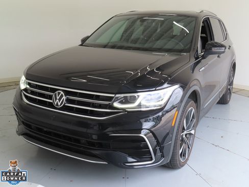 Certified 2023 Volkswagen Tiguan SEL R-Line AWD/4WD image 8