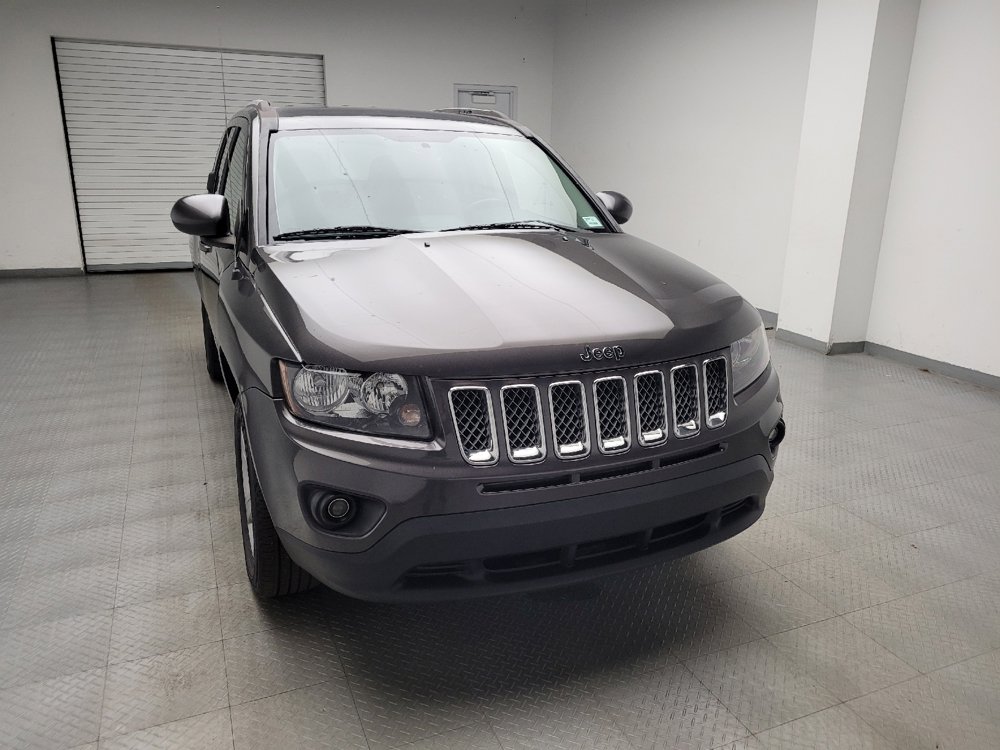 Used 2016 Jeep Compass Latitude AWD/4WD image 14