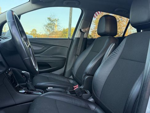 Used 2017 Buick Encore Preferred image 7