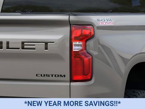 New 2026 Chevrolet Silverado 1500 Custom Trail Boss w/ Dark Appearance Package image 11