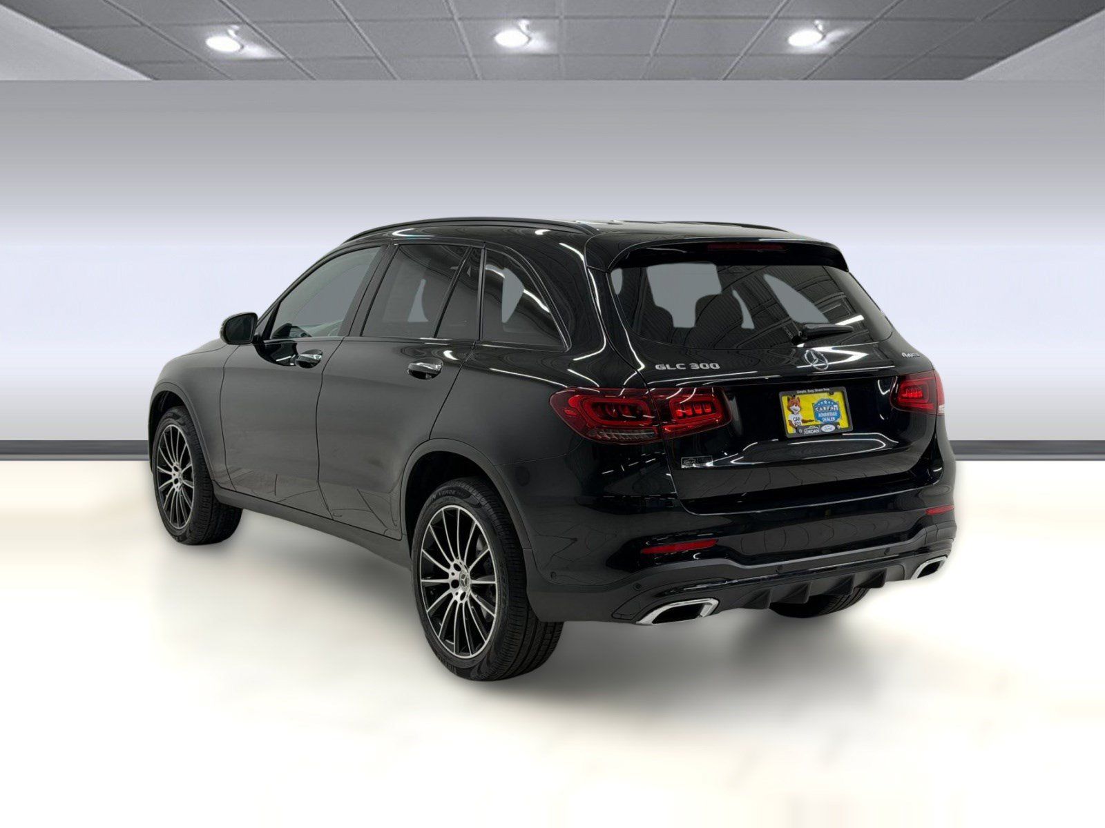 Used 2022 Mercedes-Benz GLC 300 4MATIC image 2