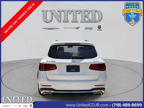Used 2022 Mercedes-Benz GLC 300 4MATIC image 4