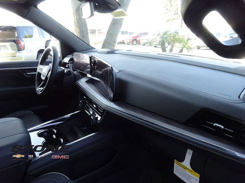 New 2026 Chevrolet Tahoe Premier w/ Sun And Tow Package image 15