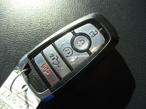 Used 2022 Ford F150 XLT w/ Equipment Group 302A High image 57