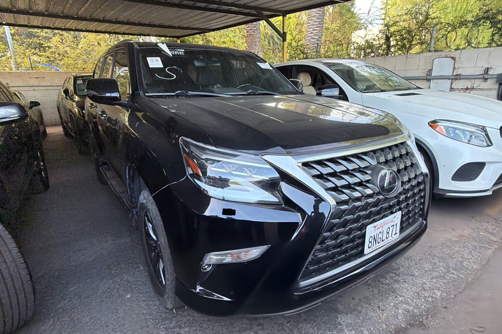 Used 2020 Lexus GX 460 Premium w/ Premium Package AWD/4WD image 2