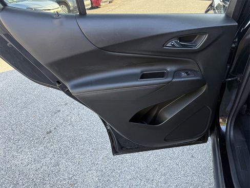 Used 2019 Chevrolet Equinox Premier image 29