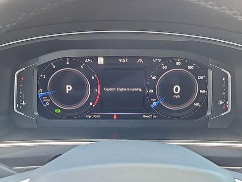 Used 2022 Volkswagen Tiguan SEL R-Line AWD/4WD image 26