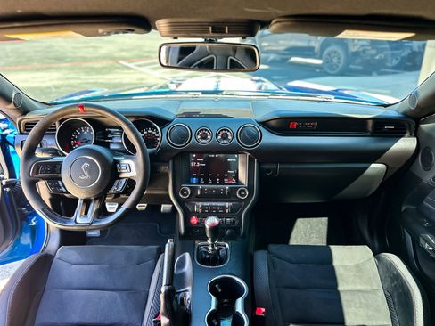 Used 2017 Ford Mustang Shelby GT350R w/ GT350R Equipment Group 920A image 11