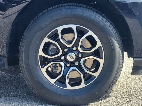 Used 2024 Ford Expedition Max XLT RWD image 10