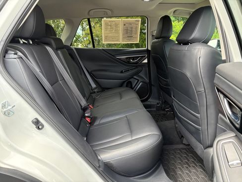 Certified 2024 Subaru Outback Limited AWD/4WD image 30