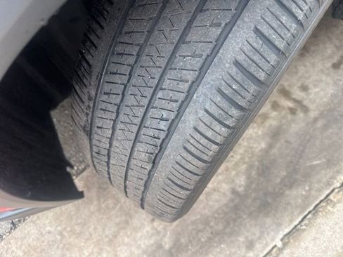 Used 2020 Lexus UX 200 w/ Premium Package image 9