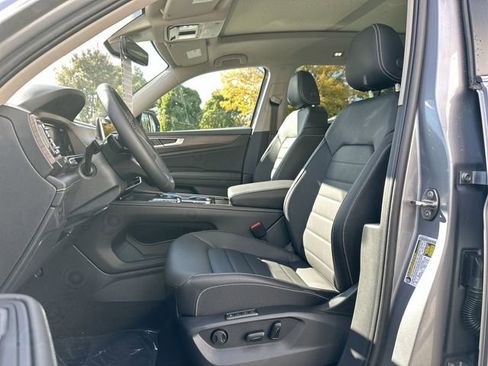 New 2026 Volkswagen Atlas SEL image 12