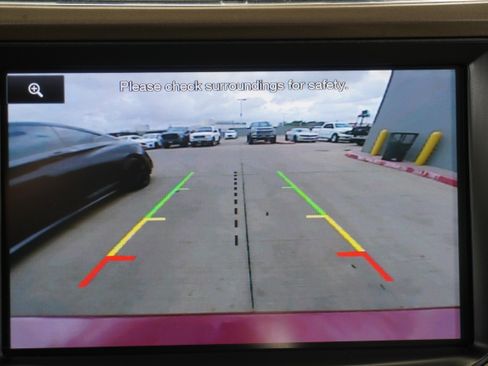 Used 2013 Lincoln MKX FWD image 36