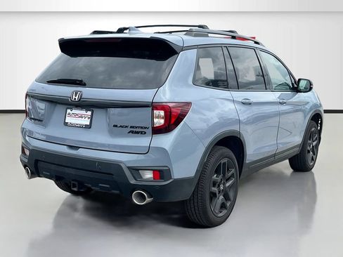 Used 2024 Honda Passport Black Edition image 7