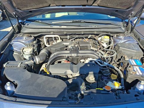 Used 2017 Subaru Outback 2.5i Limited image 28