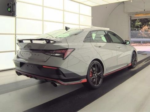 Used 2025 Hyundai Elantra N FWD image 5