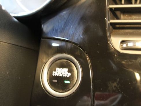 Used 2020 Buick Encore Preferred w/ Safety Package FWD image 23