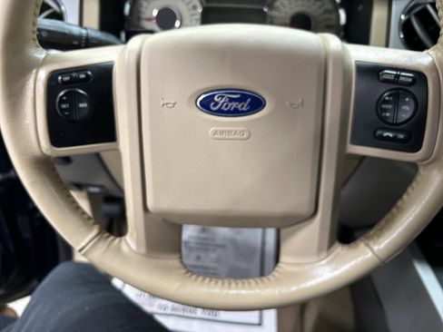 Used 2013 Ford Expedition EL XLT image 15