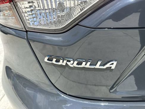 Used 2024 Toyota Corolla LE FWD image 12