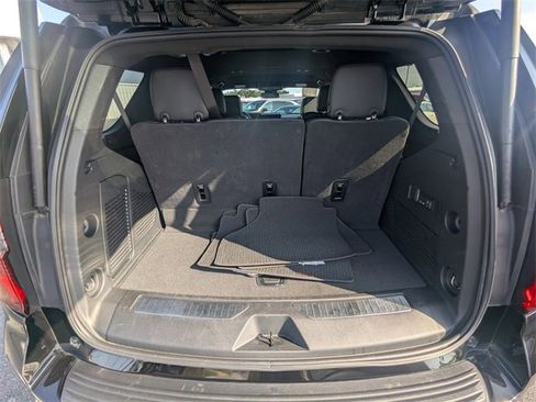Used 2025 GMC Yukon Denali image 14