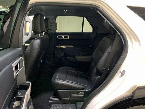 Used 2023 Ford Explorer XLT w/ Equipment Group 202A image 24