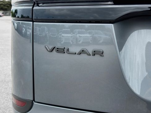 Used 2026 Land Rover Range Rover Velar S AWD/4WD image 11