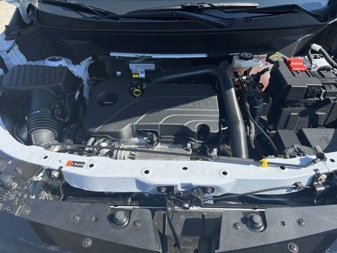 New 2026 Chevrolet Equinox ACTIV w/ Convenience Package III image 30