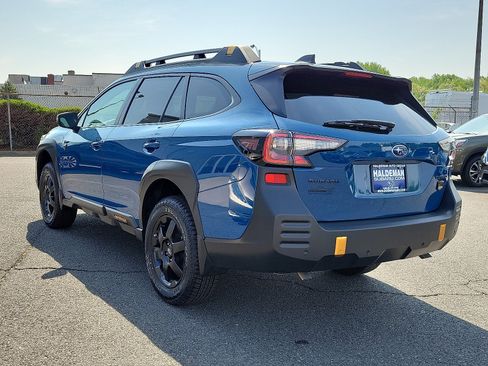 Used 2023 Subaru Outback Wilderness AWD/4WD image 5