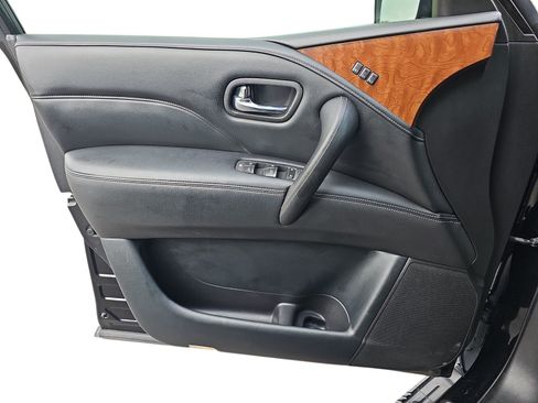 Used 2019 INFINITI QX80 Luxe w/ All-Season Package RWD image 23