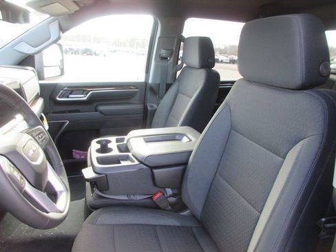 New 2026 GMC Sierra 2500 SLE w/ SLE Value Package; image 14