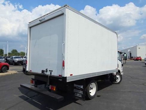 New 2025 Chevrolet Low Cab Forward image 8