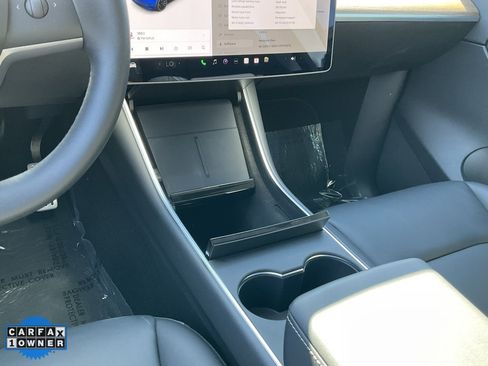 Used 2020 Tesla Model Y Performance image 44