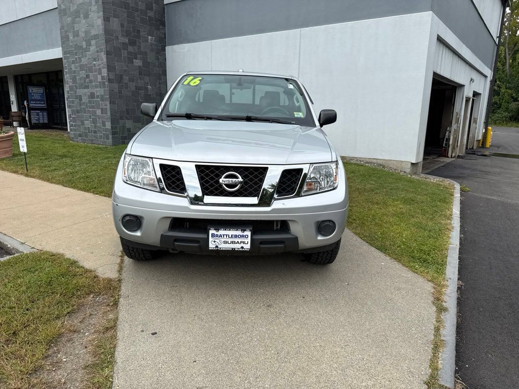 Used 2016 Nissan Frontier SV AWD/4WD image 9