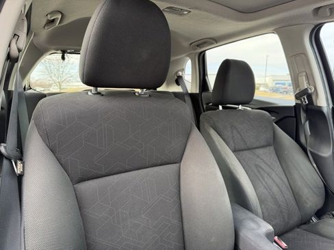 Used 2017 Honda Fit EX image 11