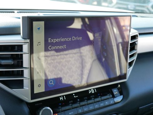 Used 2025 Toyota Tundra Limited image 22