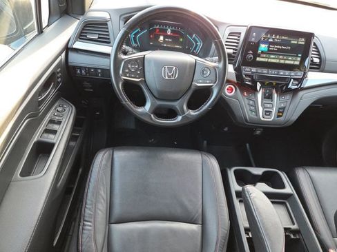 Used 2023 Honda Odyssey Sport image 40