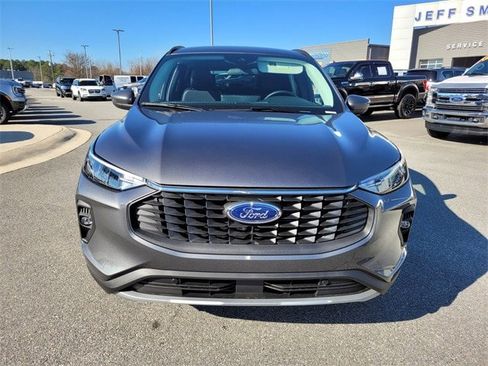 New 2025 Ford Escape SE image 26