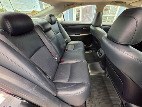 Used 2010 Lexus ES 350 FWD image 13