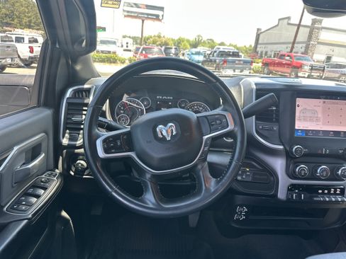 Used 2023 RAM 2500 Big Horn w/ Level 1 Equipment Group AWD/4WD image 23