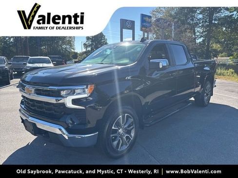 Used 2022 Chevrolet Silverado 1500 LT w/ Safety Package AWD/4WD image 1