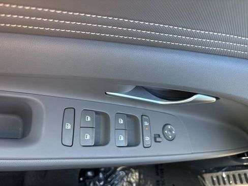 Certified 2025 Hyundai Elantra Sport image 13