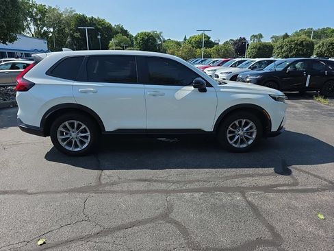 Used 2024 Honda CR-V EX image 8