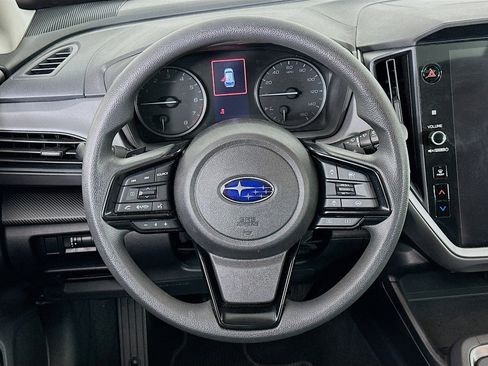 Used 2024 Subaru Crosstrek 2.0i Premium image 18