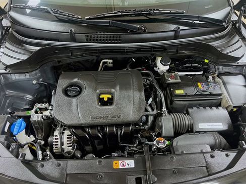 Certified 2025 Kia Soul LX FWD image 28