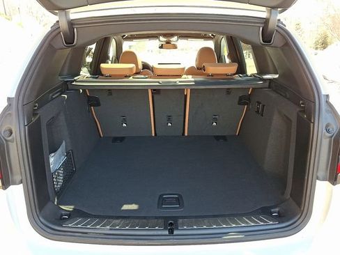 Used 2023 BMW X3 xDrive30i w/ Premium Package image 28