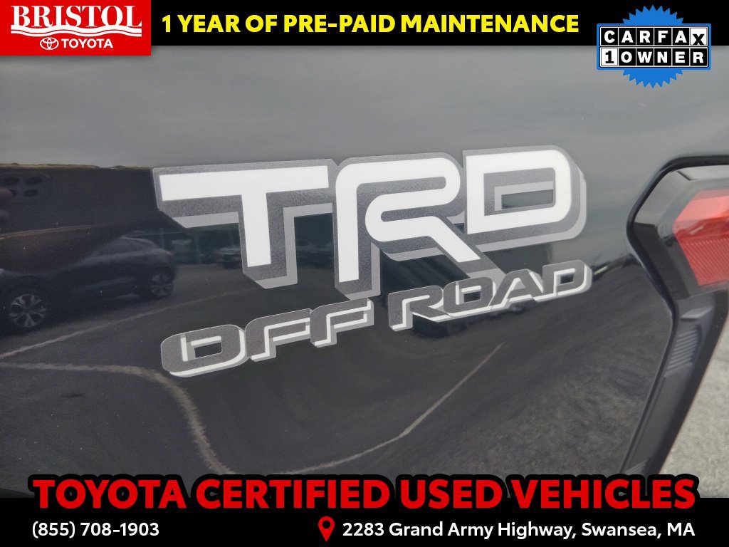 Certified 2025 Toyota Tacoma TRD Off-Road AWD/4WD image 32