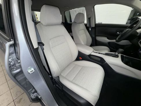 Used 2023 Honda HR-V LX image 16