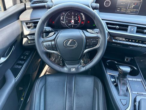 Used 2022 Lexus UX 200 F Sport w/ Accessory Package (Z1) image 16