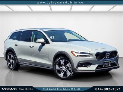 Certified 2024 Volvo V60 B5 Cross Country Plus